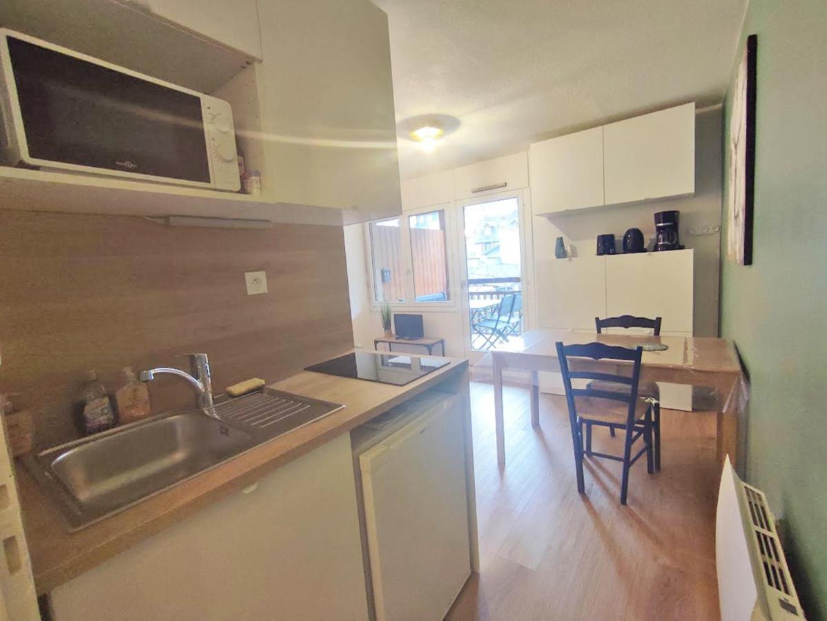 Le Cerf Charmant, T2, Luchon, Wifi, Balcon, Ascenseur, 4 Personnes Bagnères-de-Luchon المظهر الخارجي الصورة